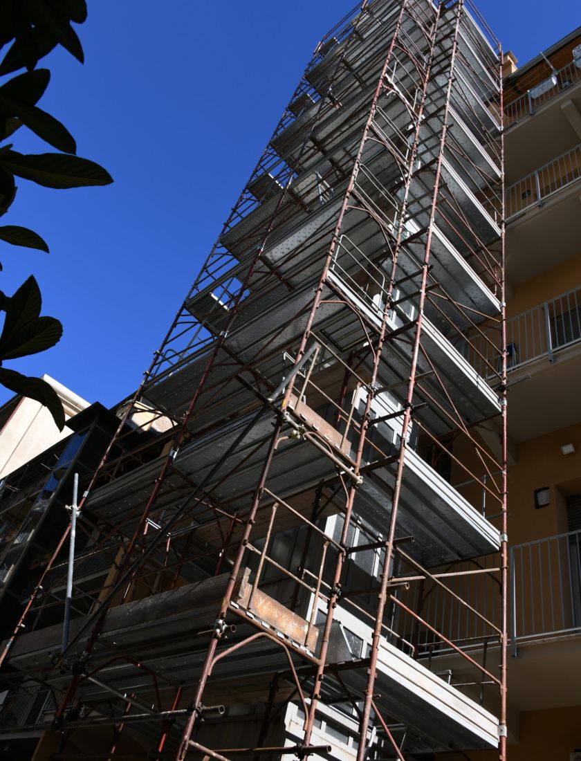 HOME 2 francia 141 00001 scaled 4b5d55d4