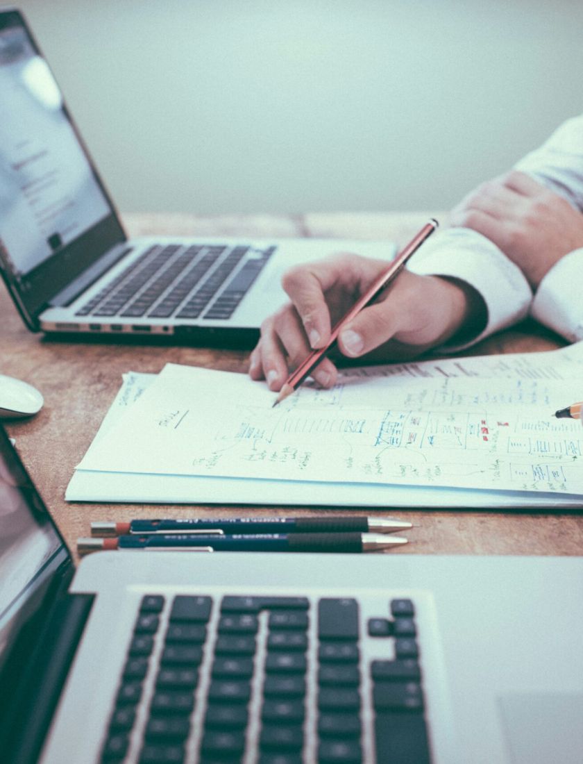 HOME 12 photo 1454165804606 c3d57bc86b40 scaled e702e178